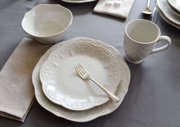 Dinnerware Sets
