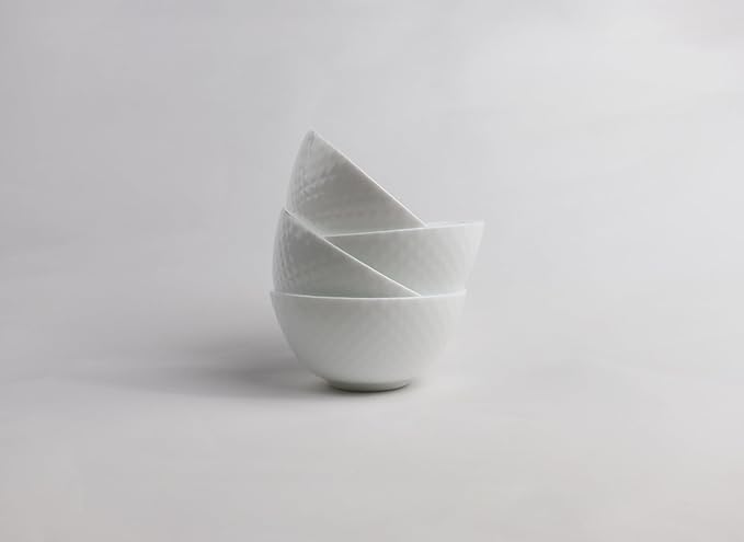 11 OZ Ceramic Soup Bowls for Kitchen White Diamond, Ultra light Set of 4 Perfect for Soup Bowls for Kitchen, Ramen Bowl, for Oatmeal, Fruit,Salad and Rice Bowl, Dishwasher & Microwave Safe (4.73 INCH)