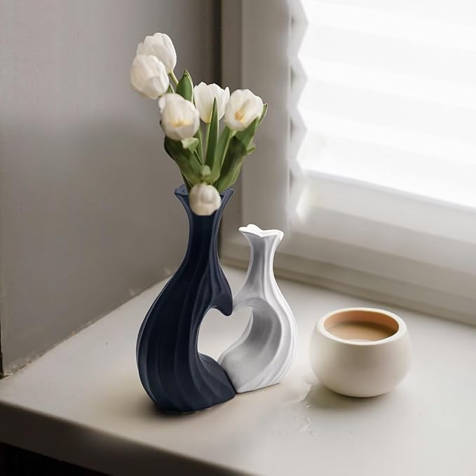 Ceramic Vases for Home Decor, Modern Heart Shaped Vase Set of 2, Matte Farmhouse Dried Fake Flowers Vase for Office, Living, Dining Room, Kitchen