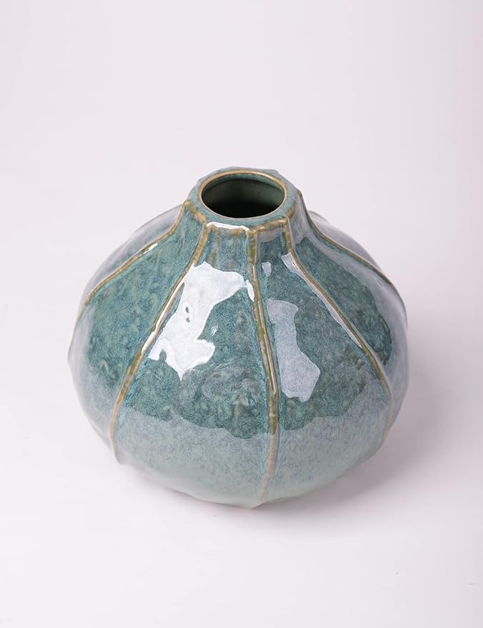 HAUCOZE Ceramic Decorative Vase Modern Decor Statue Table Centerpiece Sculpture Gifts 6.3inch