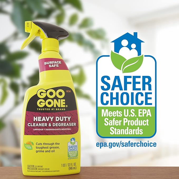 Goo Gone Heavy Duty Cleaner & Degreaser Spray With Microfiber Cleaning Towel – Cuts Through Tough Grease, Oil & Grime - 32 Oz (2 Pack + Towel)