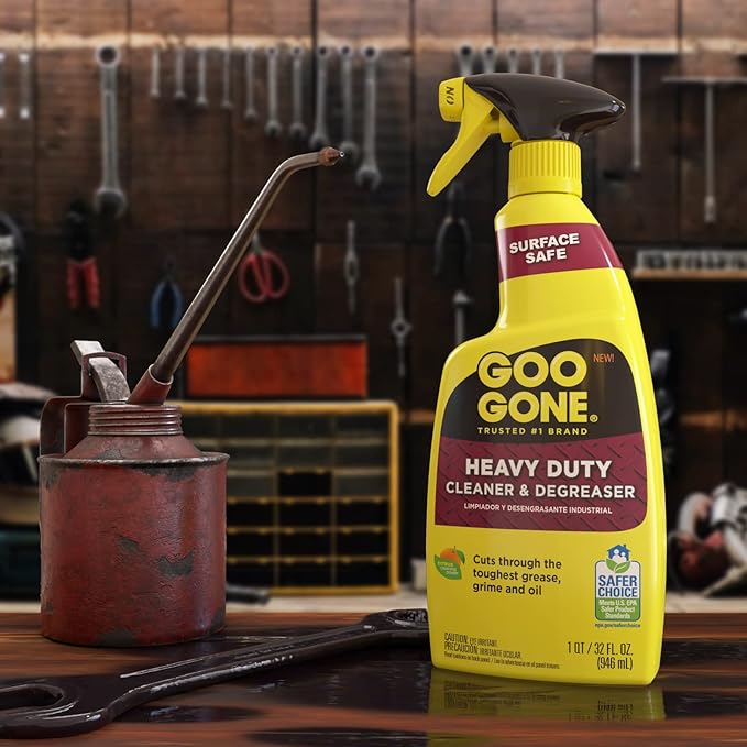 Goo Gone Heavy Duty Cleaner & Degreaser Spray With Microfiber Cleaning Towel – Cuts Through Tough Grease, Oil & Grime - 32 Oz (2 Pack + Towel)