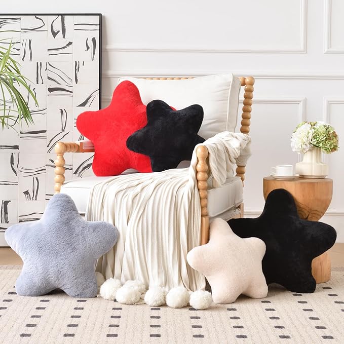 Xiashrk Star Pillow, Decorative Throw Pillows for Bed Couch, 15" Star Shaped Pillow Plush Floor Cushions Room Decor Pillow with Faux Rabbit Fur for Sofa Bedroom Living Room (Red, 15" x 15")