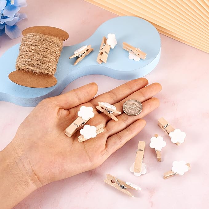 Pandahall 100pcs White Flower Clothespins Wooden Photo Paper Peg Graft Clips Pins with 10.93 Yards Natural Jute Twine for Paper Photo Display Hanging Home Party Decoration