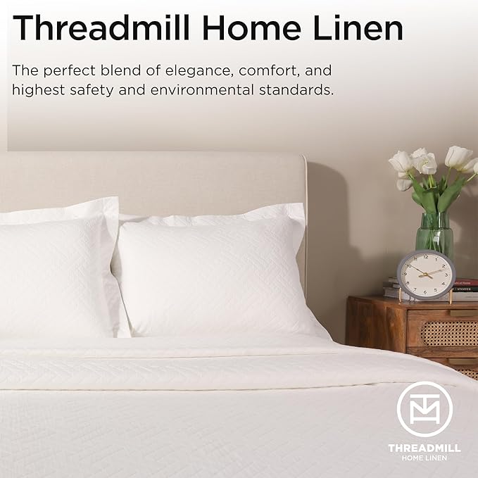 Threadmill Luxury Cotton Blankets for Twin Size Bed | All-Season 100% Cotton Twin Blanket for Bed | Criss Cross Jacquard Lightweight, Soft & Cozy Coverlet, 350GSM, 68 x 90 inches | White