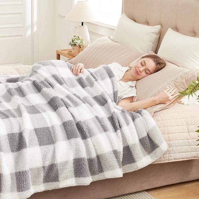 Cozy Bliss Luxury Sherpa Throw Blanket for Couch, Premium Reversible Buffalo Plaid Thick Throw, Warm Cozy Soft Blanket for Home and Gifts (Grey, 60" x 80")
