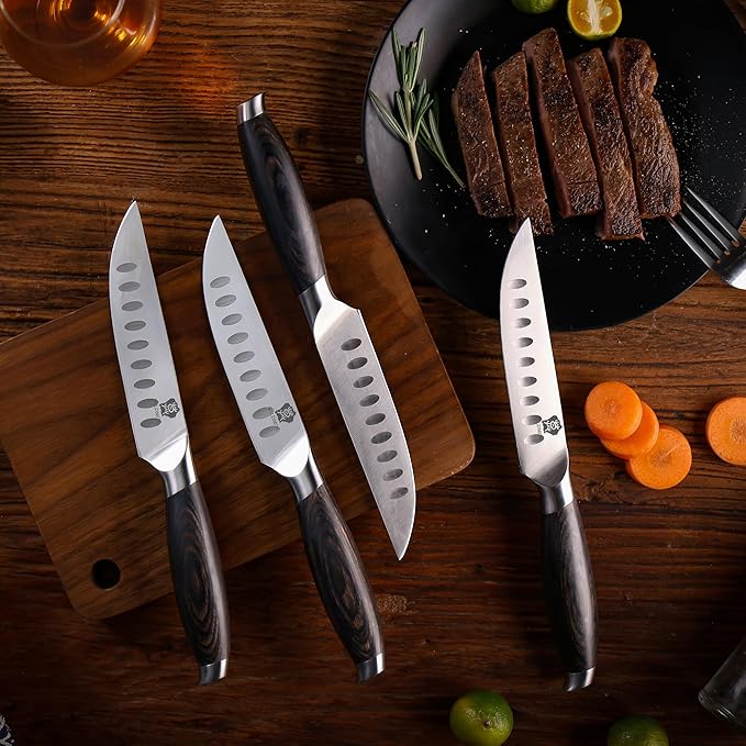WILDMOK 5 Inch Steak Knives Set of 4, Ultra Sharp Steak Knives Kitchen Knives Set, German Stainless Steel Steak Knife Set Black Pakkawood Handle with Gift Box
