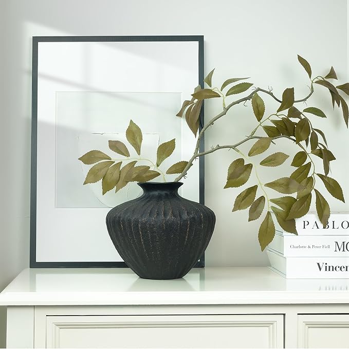 Small Black Ceramic Vase 6 Inch – Handmade Sculptural Decor with Hand-Painted Gold Detailing – Organic Accent Flower Vase for Shelf, Entryway or Table – Modern Minimalist Home Decoration