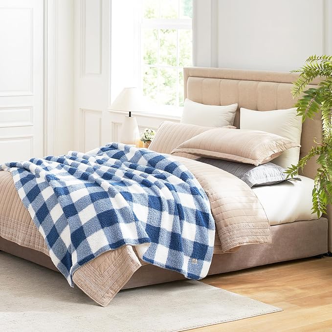 Cozy Bliss Luxury Sherpa Throw Blanket for Couch, Premium Reversible Buffalo Plaid Thick Throw, Warm Cozy Soft Blanket for Home and Gifts (Navy Blue, 60" x 80")