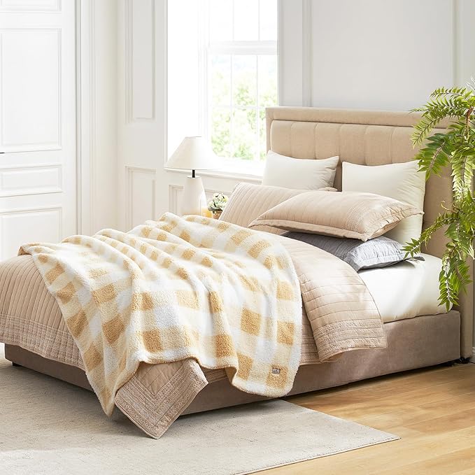 Cozy Bliss Luxury Sherpa Throw Blanket for Couch, Premium Reversible Buffalo Plaid Thick Throw, Warm Cozy Soft Blanket for Home and Gifts (Beige, 60" x 80")