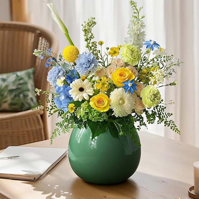 Flower Vase-Handcrafted Ceramic with Smooth Green Glaze, Small Vase for Flowers w/Waterproof Interior and Anti-Slip Bottom, Vases Home Decor Shelf Decor Table Centerpieces