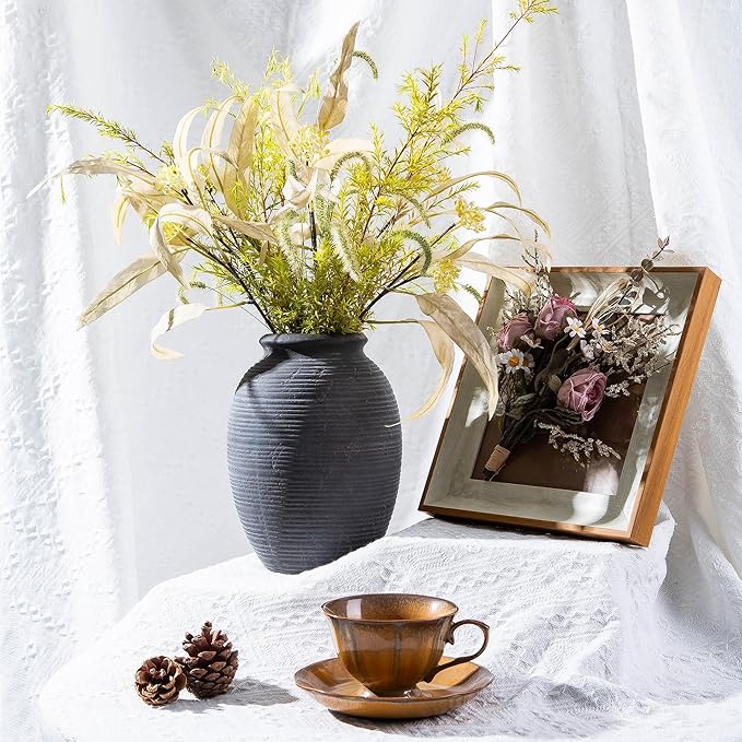 Ceramic Vase, Porcelain Flower Vases, 8 Inch Pottery Bud Vase, Terracotta Vase for Home Decor, Vintage Decorative Farmhouse Vase for Home Decor, Living Room, Shelf Decor, Farmhouse, Table, Lyeec