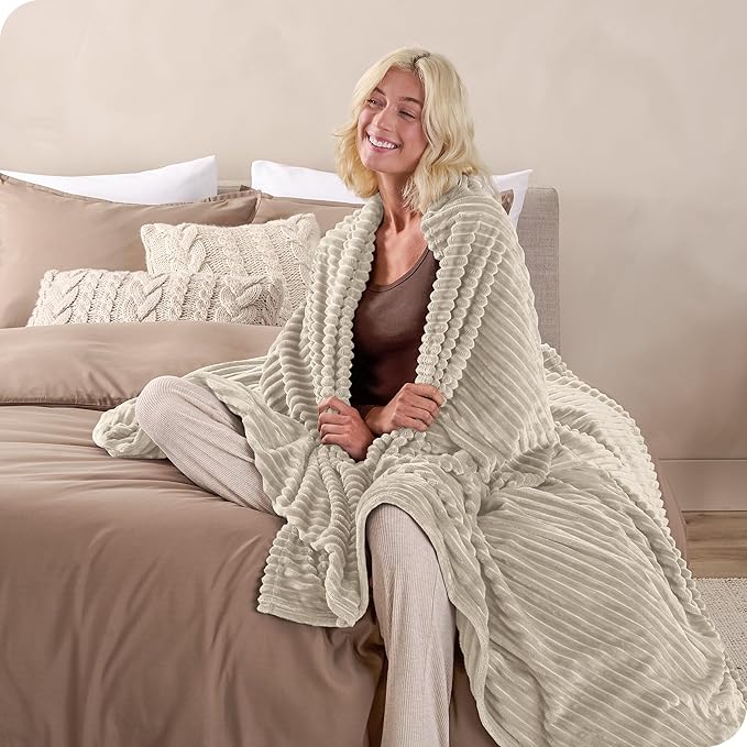 Bare Home Textured Fleece Blanket - Twin/Twin Extra Long - Ultra-Soft Lightweight for Bed, Sofa, and Couch - Luxury Microplush - Cozy Warm Blanket (Twin/Twin XL, Ribbed Oyster)