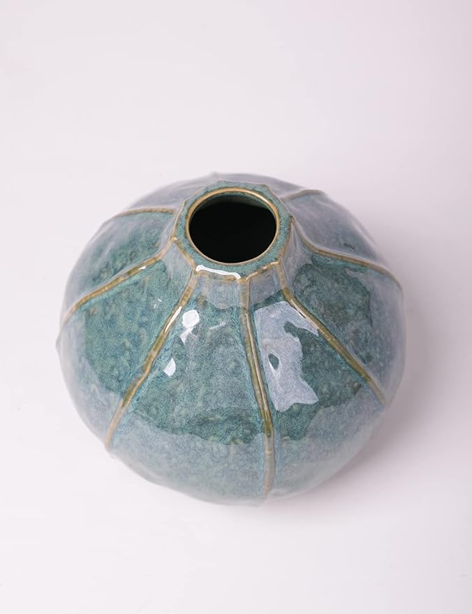 HAUCOZE Ceramic Decorative Vase Modern Decor Statue Table Centerpiece Sculpture Gifts 6.3inch