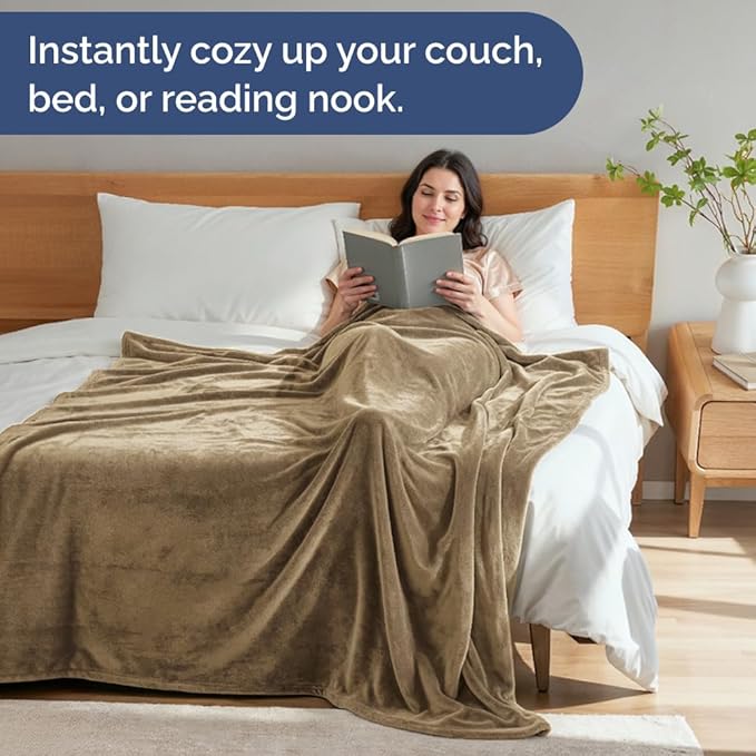 Ultra Soft Fleece Blanket King Size - Flannel Fleece Luxury King Blanket - Lightweight for Couch Bed Chair - Thick, Warm and Breathable - All Season Cozy Fuzzy, Anti-Static Microplush Bedding, Camel