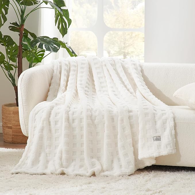 Cozy Bliss Soft King Size Waffle Blanket - Lightweight Cozy Blankets Gift for Women,Cute Checkered Throws Blanket for Bed, Couch and Sofa,Ivory,108x90 Inches