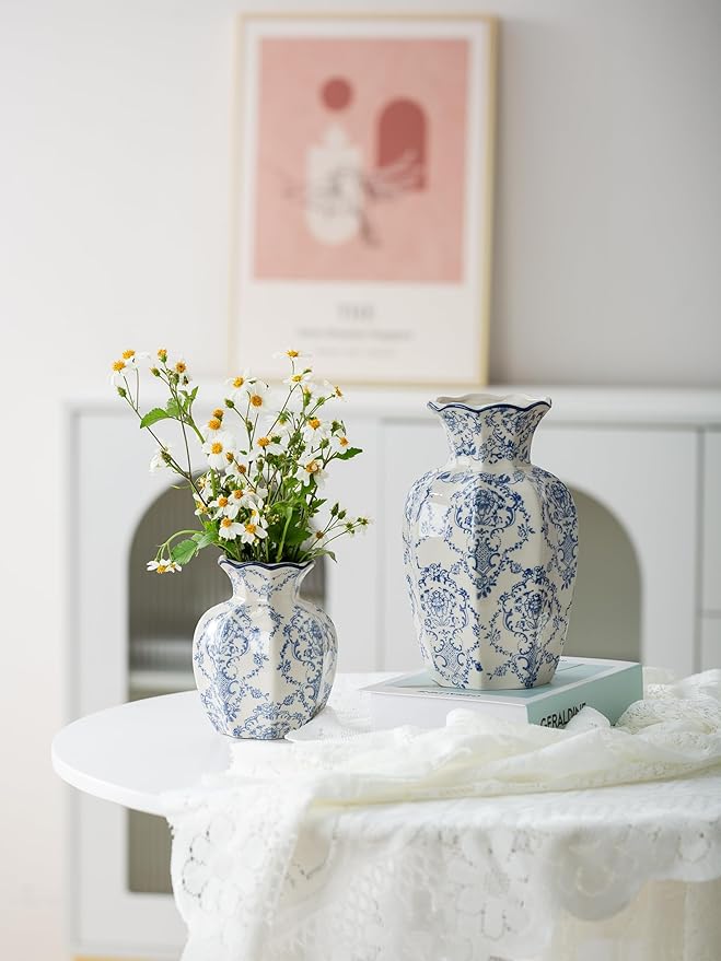 Blue and White Vase, Vintage Blue Ceramic Flower Vessel,Ceramic vases for Home Decor,Vintage Green and Beige for Console Table Mantle Chinoiserie Decor (Blue and White-01, Small)
