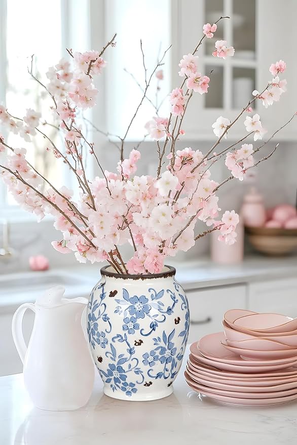 Hollyone Blue and White Porcelain Vase Large Chinoiserie Floral Vintage Tall Blue Ceramic Vases for Home Mantle Shelf Living Room Table Centerpieces Decor, 7 Inch