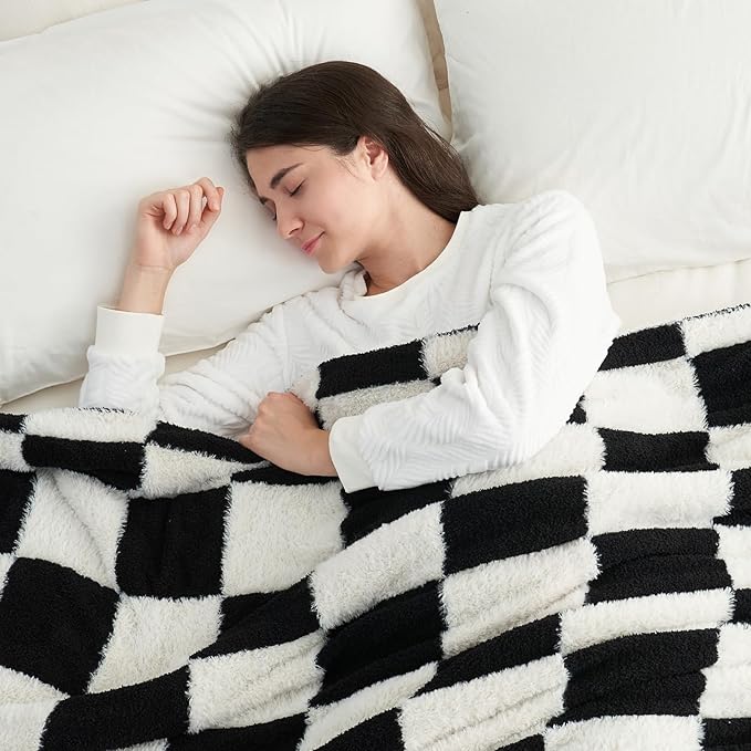 Snuggle Sac Faux Fur Checkered Blanket Twin Size with Soft Knitted Microfiber Fabric,Cozy Soft Warm Blanket for Sofa Bedroom Living Room,Black Checker,60x80 inches