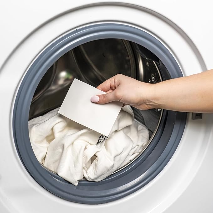 Laundry Detergent Sheets - Pre-Measured Laundry Sheets - Powerful Stain Removal - Gentle on Skin & Fabrics - Works in All Washers - Convenient. (Christmas Spice - 80 Sheet Pack)