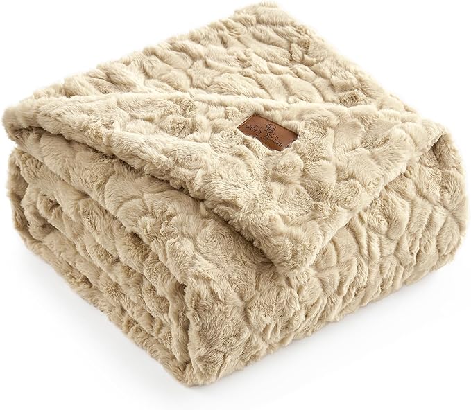 Cozy Bliss Faux Fur Throw Blanket for Couch, Fuzzy Soft Plush Thick Warm Fluffy Reversible Wave Textured Blanket for Sofa Bedroom Living Room, 55 * 70 Inches Kahki