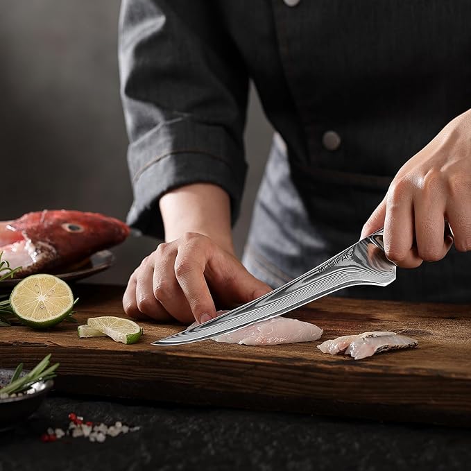 Fillet Knife 7 Inch, Precision Boning Knife for Efficient Meat Cutting and Boning， Boning Knife in high Carbon Steel