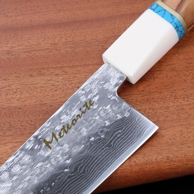 Santoku Knife 7in, Damascus Japanese Chef Knife, Professional Hand Forged Chef's Knives for Kitchen Cooking Meat Cleaver, Cutting Vegetables and Fruit, Razor-Sharp Chef's Knife with Gift Box, Silver