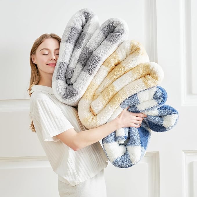 Cozy Bliss Luxury Sherpa Throw Blanket for Couch, Premium Reversible Plush Thick Throw, Warm Cozy Soft Blanket for Home and Gifts (Mottled Grey, 50" x 60")