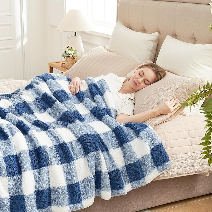 Cozy Bliss Luxury Sherpa Throw Blanket for Couch, Premium Reversible Buffalo Plaid Thick Throw, Warm Cozy Soft Blanket for Home and Gifts (Navy Blue, 60" x 80")