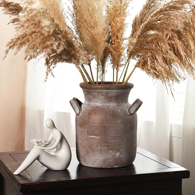 Quoowiit Ceramic Rustic Farmhouse Vase, Distressed Decorative Flower Vases for Home Decor, Ideal Shelf Decor, Brown Boho Vase for Living Room Bedroom Kitchen Office Decor Centerpiece Table Decorations