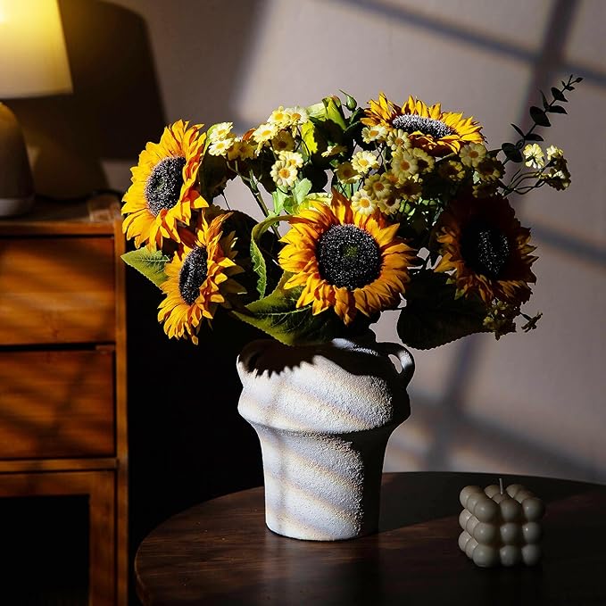 Ceramic Vase, Rustic Vase, 7 Inch Vintage Terracotta Flower Vases for Home Decor, Decorative Farmhouse Vase with hadle for Home Decor, Living Room, Shelf Decor, Farmhouse, Table, Lyeec