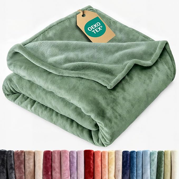 Ultra Soft Fleece Blanket King Size - Flannel Fleece Luxury King Blanket - Lightweight for Couch Bed Chair - Thick, Warm & Breathable - All Season Cozy Fuzzy Anti-Static Microplush Bedding, Sage Green