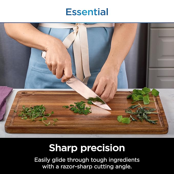 Ninja K12007WHBN NeverDull 7-Piece Prep Knife System, Essential, High Carbon Stainless Steel, Built-in Sharpener, White